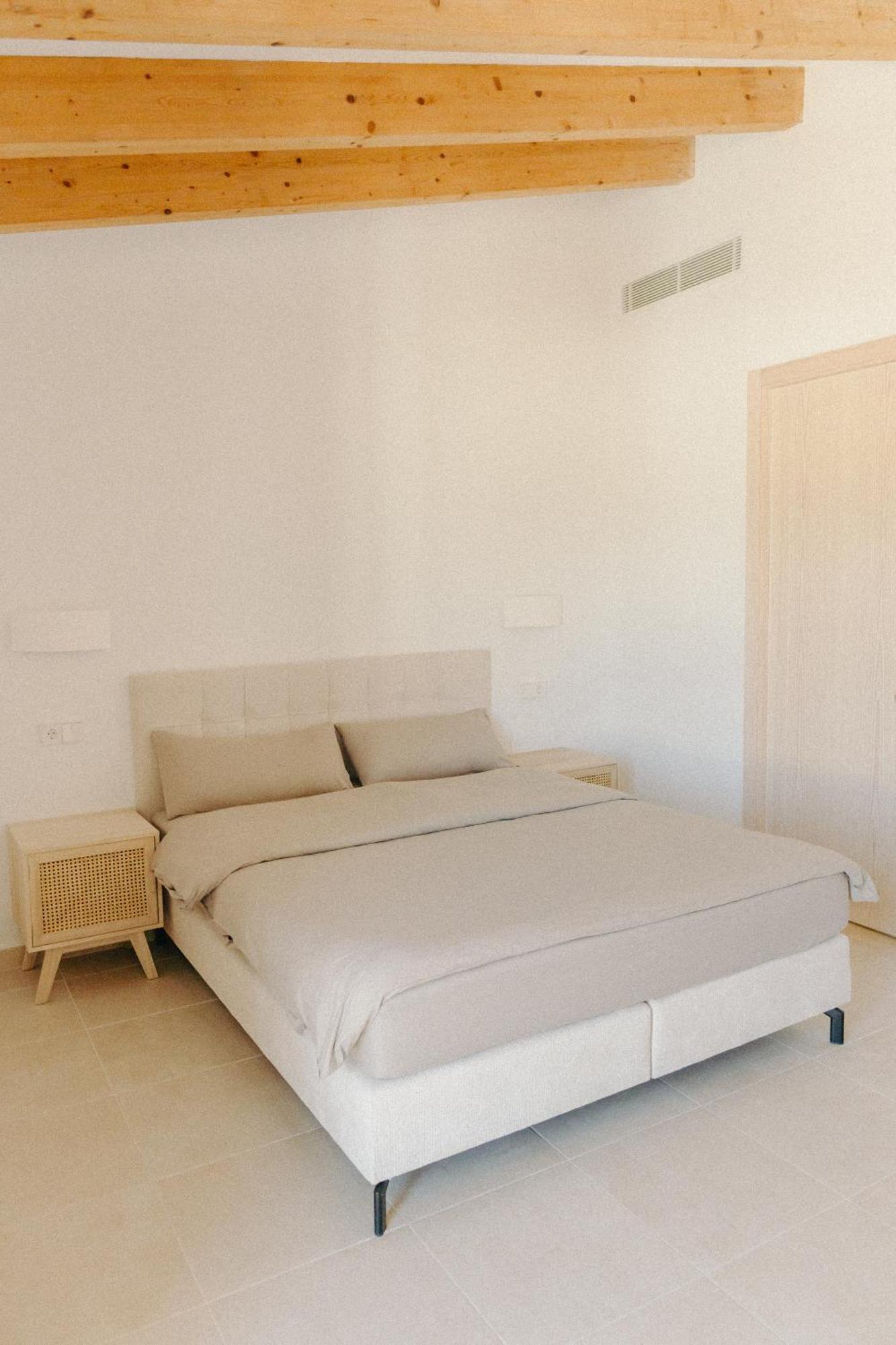 Vino Resort Son Amaret Son Macia  ภายนอก รูปภาพ